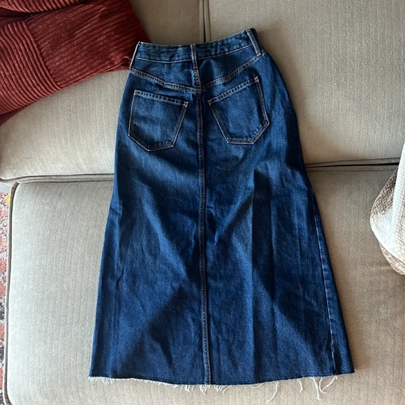 💥LAST CHANCE💥 High waisted denim maxi Skirt - Picture 3 of 4
